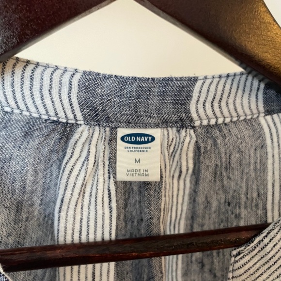 Old Navy long sleeve - Picture 2 of 3